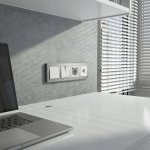 Рамка из поликарбоната на 4 поста Hammer серебряный W0042406