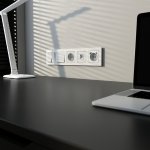 Рамка из поликарбоната на 5 постов Hammer белый W0052401