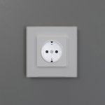 Розетка с подсветкой W (белый матовый) W1171461