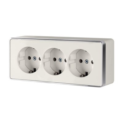 Розетка тройная с заземлением и шторками Gallant слоновая кость W5073103