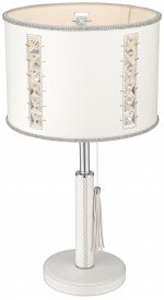 Светильник настольный Wertmark WE393.01.004 ADELMARO