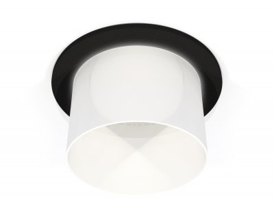 Комплект встраиваемого светильника с акрилом Ambrella XC6513067 XC Комплект встраиваемого светильника с акрилом Ambrella XC6513067 XC