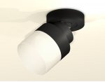 Комплект накладного поворотного светильника с акрилом Ambrella XM8102021 XM