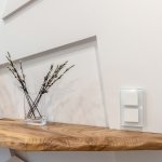 Перекрестный переключатель одноклавишный (белый) Werkel WL01-SW-1G-C