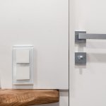 Перекрестный переключатель одноклавишный (белый) Werkel WL01-SW-1G-C