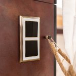 Рамка на 2 поста (бронза/белый) Werkel WL17-Frame-02