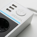 Розеточный блок 4-х местный + 3 USB белый/черный Werkel WL20-04-03