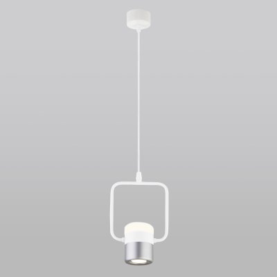 

Светильник Eurosvet 50165/1 LED белый/серебро 9W, 50165/1 LED белый/серебро