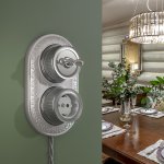 Розетка с заземлением и шторками (Матовый хром) ретро WL19-10-02 Werkel