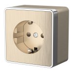 Розетка с заземлением и шторками Gallant (шампань рифленый) Werkel W5071110