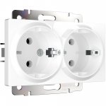 Розетка двойная с заземлением (белая) W1172001 Werkel