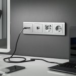 Розетка с заземлением (cеребряный рифленый) W1171009 Werkel