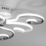 Потолочный светодиодный светильник с пультом управления Eurosvet 90149/3 белый/хром Friori