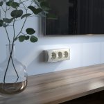 Розетка тройная с заземлением и шторками Gallant (шампань рифленый) WL15-02-05 Werkel