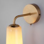 Бра со стеклянным плафоном 70137/1 латунь Eurosvet