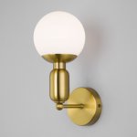 Настенный светильник со стеклянным плафоном 50251/1 латунь Eurosvet