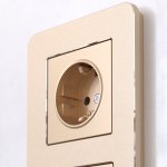 Рамка на 2 поста Platinum (шампань) Werkel W0022611