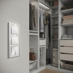 Рамка на 3 поста Baguette (белый/серебро) Werkel W0032850