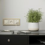 Рамка на 3 поста Baguette (айвори/латунь) Werkel W0032851