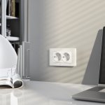 Розетка двойная с заземлением (белый матовый) Werkel W1172061