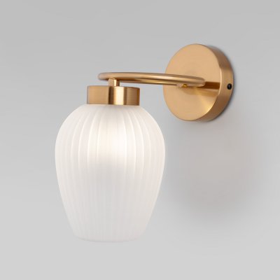 Настенный светильник бра Eurosvet 30184/1 латунь Alva