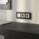 Рамка на 3 поста  AluMax (черный алюминий) Werkel W0033508