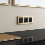 Рамка на 3 поста  AluMax (шампань) Werkel W0033511