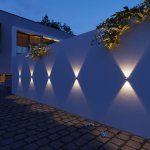 Уличный настенный светильник со светодиодами Lenses серый 35191/W