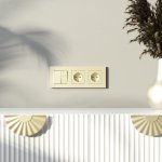 W0032911/ Рамка на 3 поста Slab (шампань софт) W0032911