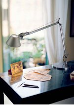 Настольная лампа Artemide A011900 Tolomeo