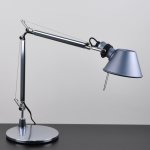Настольная лампа Artemide A011900 Tolomeo