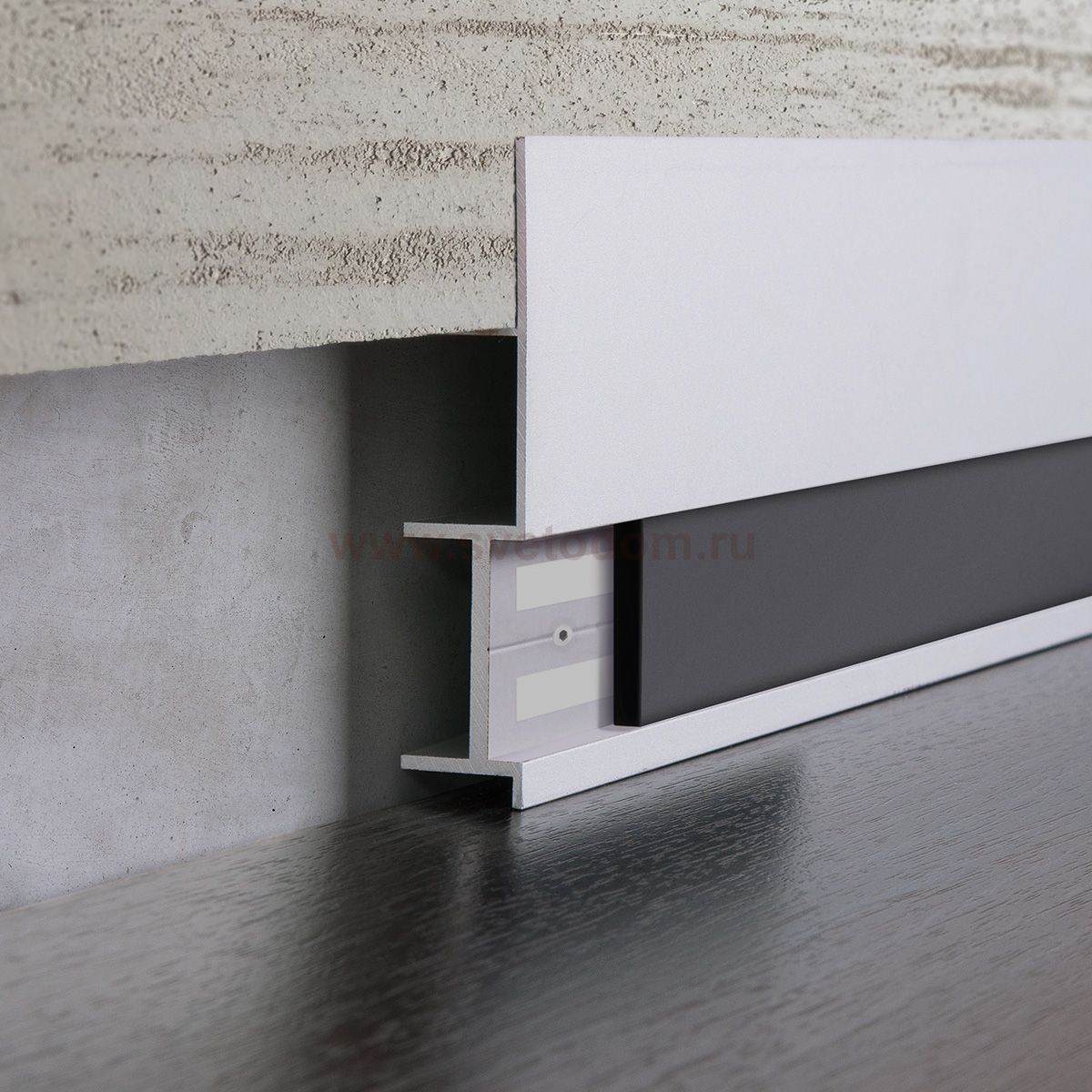 Встраиваемый плинтус черный (7023131) Elektrostandard