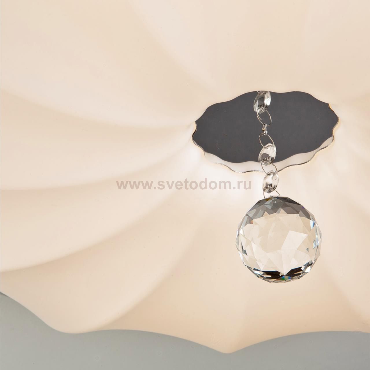 Потолочный светильник LED4U 10040/640**