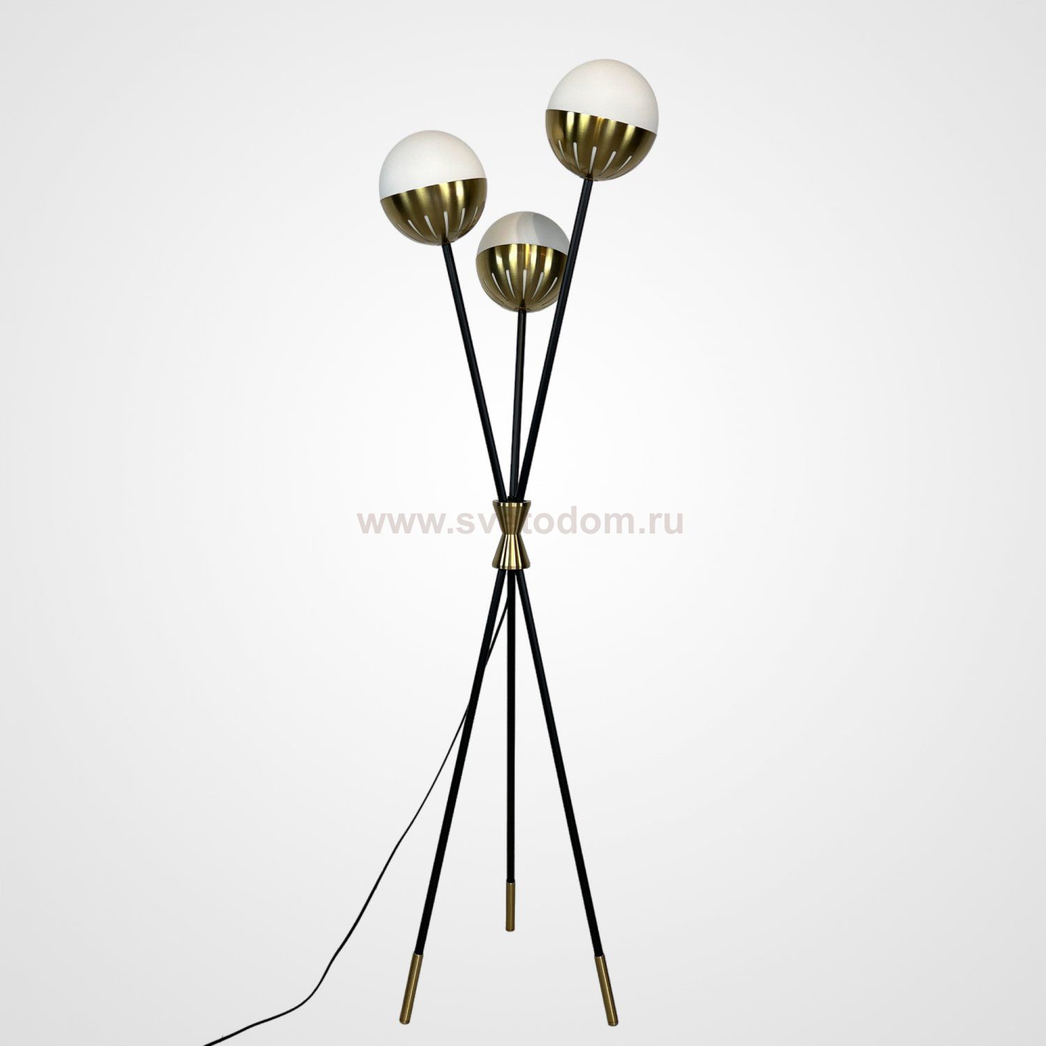 Торшер Caracas Tripod Floor Lamp ImperiumLoft 102220-22