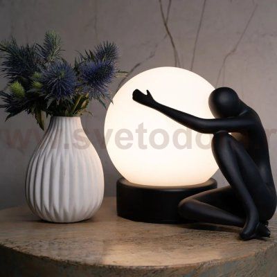 Декоративная настольная лампа Divinare ELEGANZA 1042/06 TL-10
