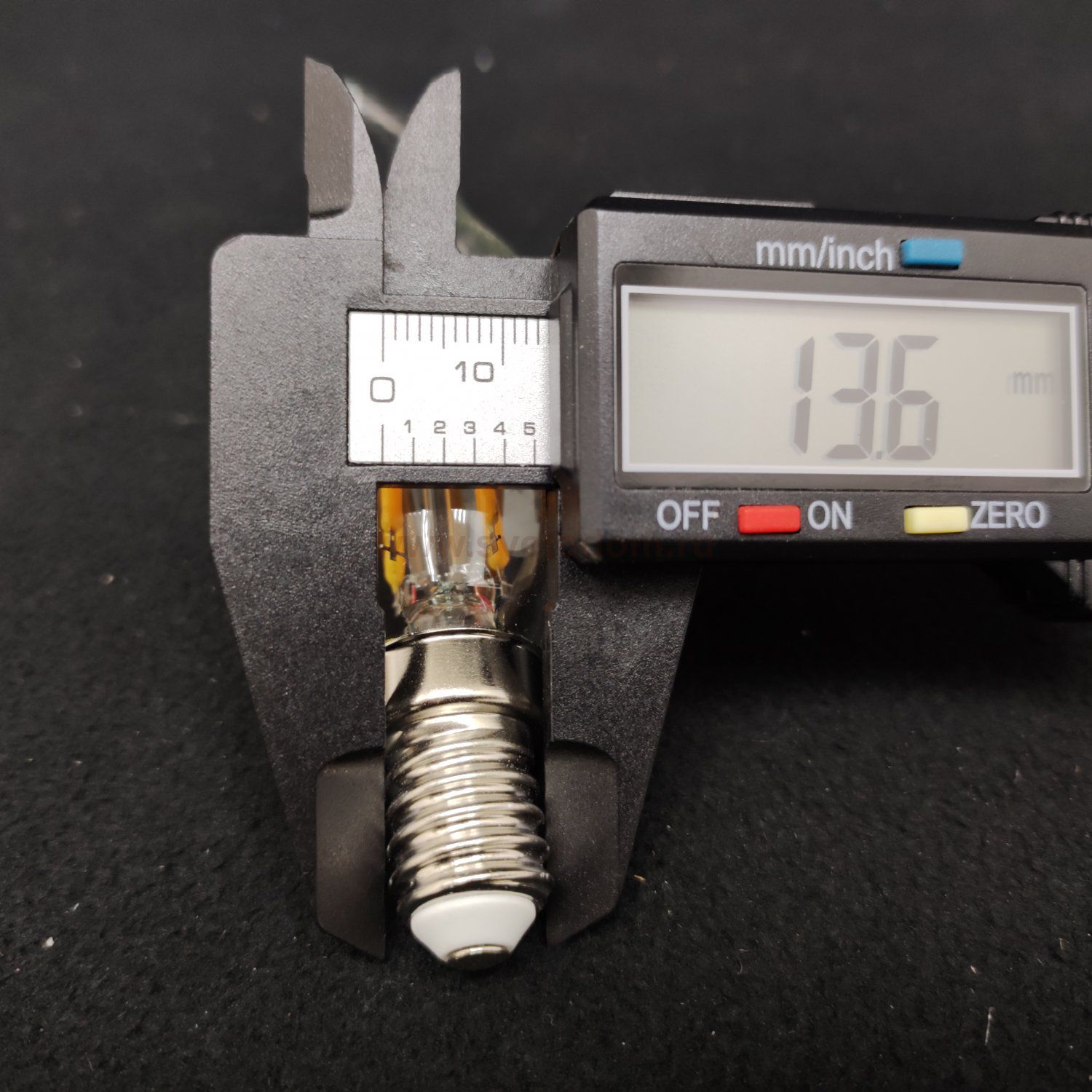 Лампа Gauss LED Filament Свеча на ветру E14 5W 420lm 2700K (104801105)