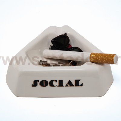 Блюдо Social Smoker