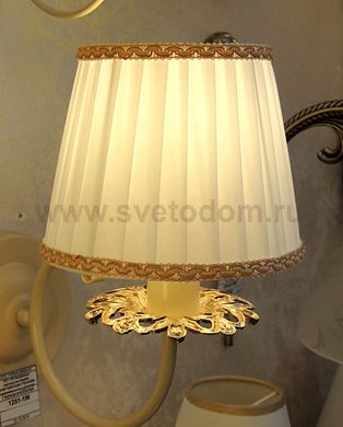 Светильник настенный бра Favourite 1251-1W Sophie