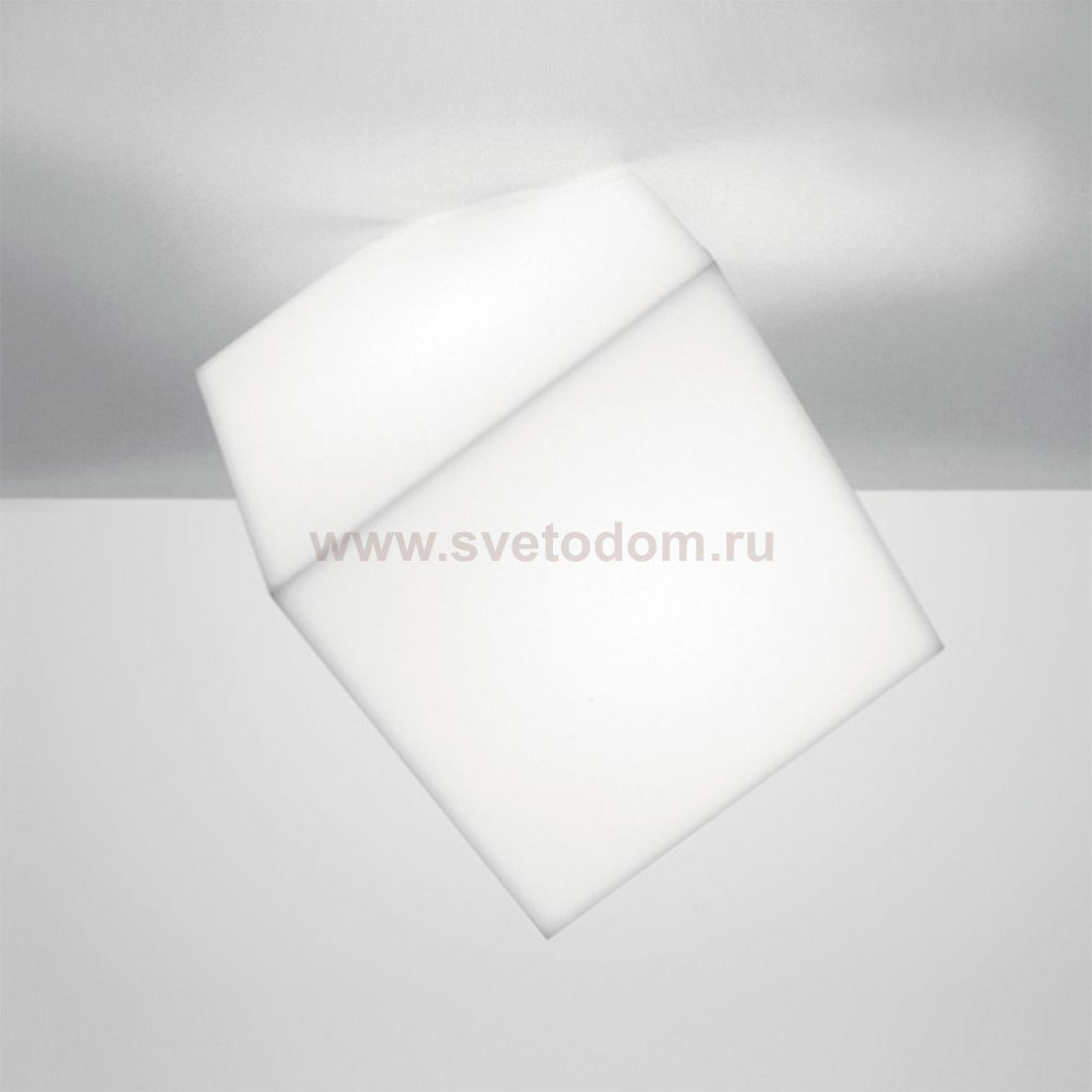 Светильник Artemide 1293010A Edge