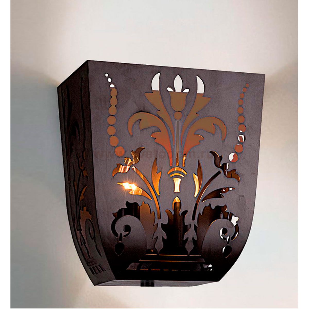 Светильник настенный бра Favourite 1319-2W Caracas