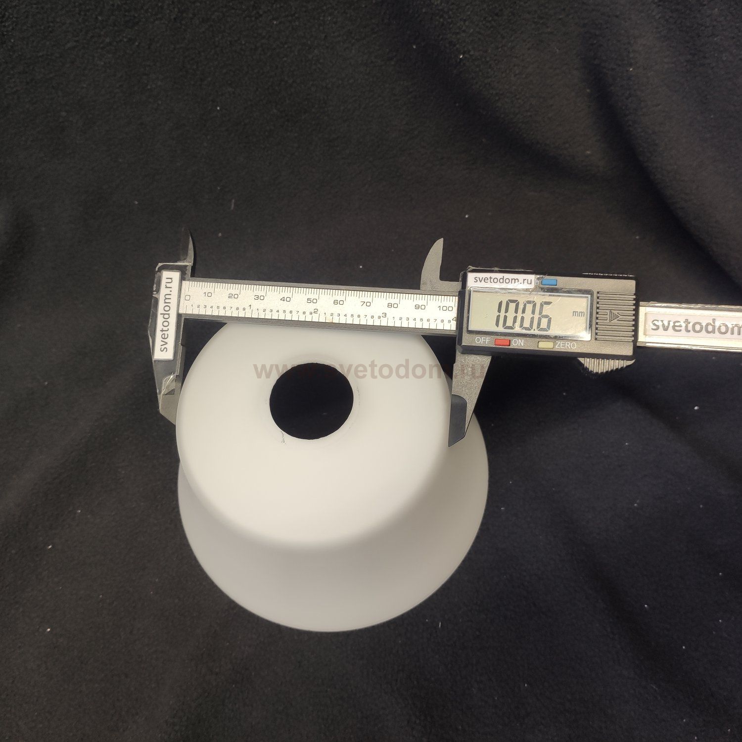 Плафон стекло белое матовое 140*95мм E14 (30мм посадка) CL110 Стелла