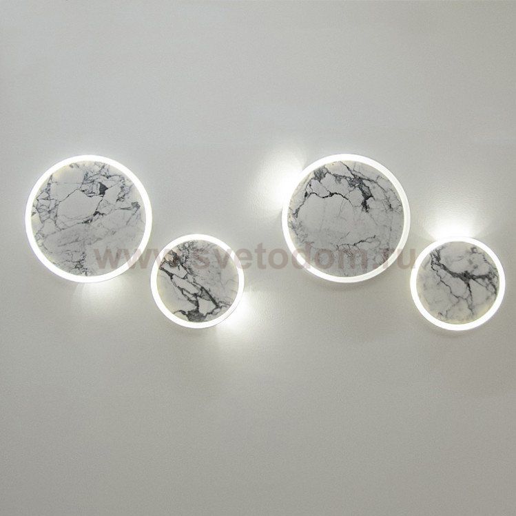 Настенный светильник