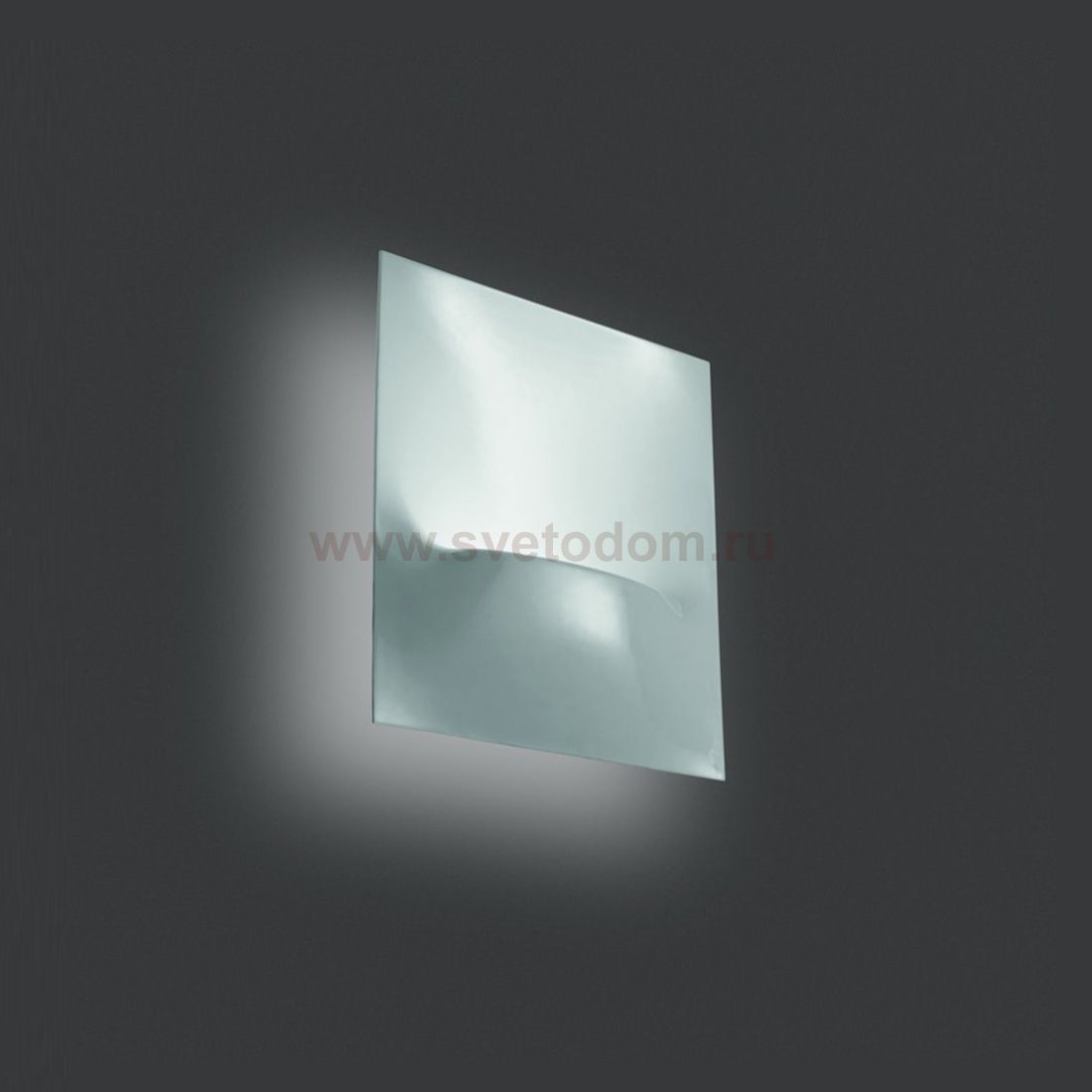 Светильник настенный бра Artemide 1584020A Platea