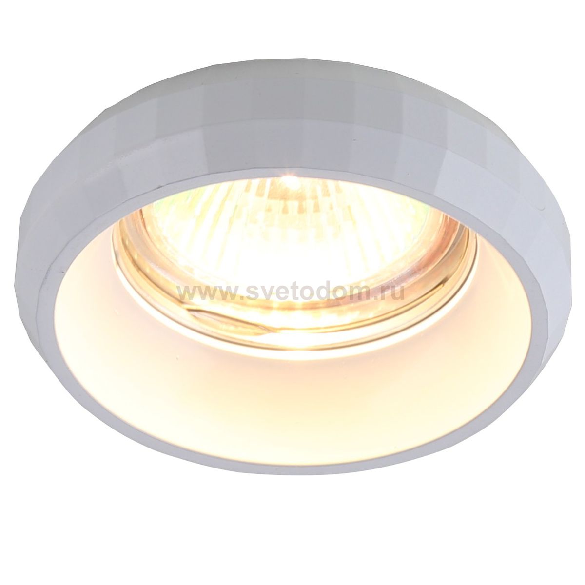 Светильник потолочный Divinare 1737/03 PL-1 SCUGNIZZO