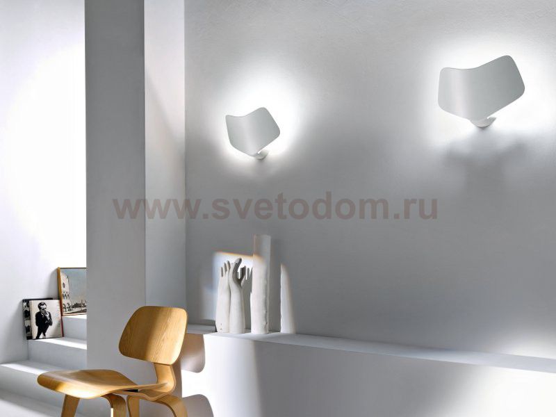 Настенный светильник Foscarini FOLD (leuchtstoff GX24-q-3) белый