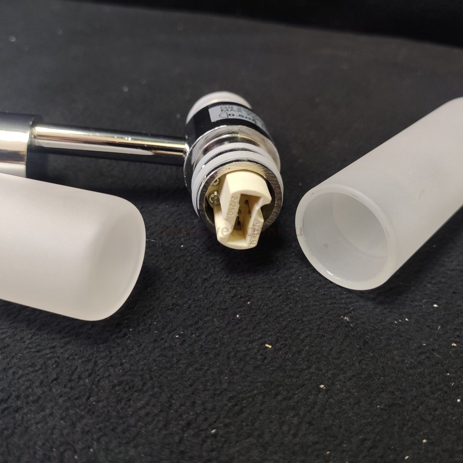 Светильник с креплением на зеркало Odeon light 2446/2 IZAR