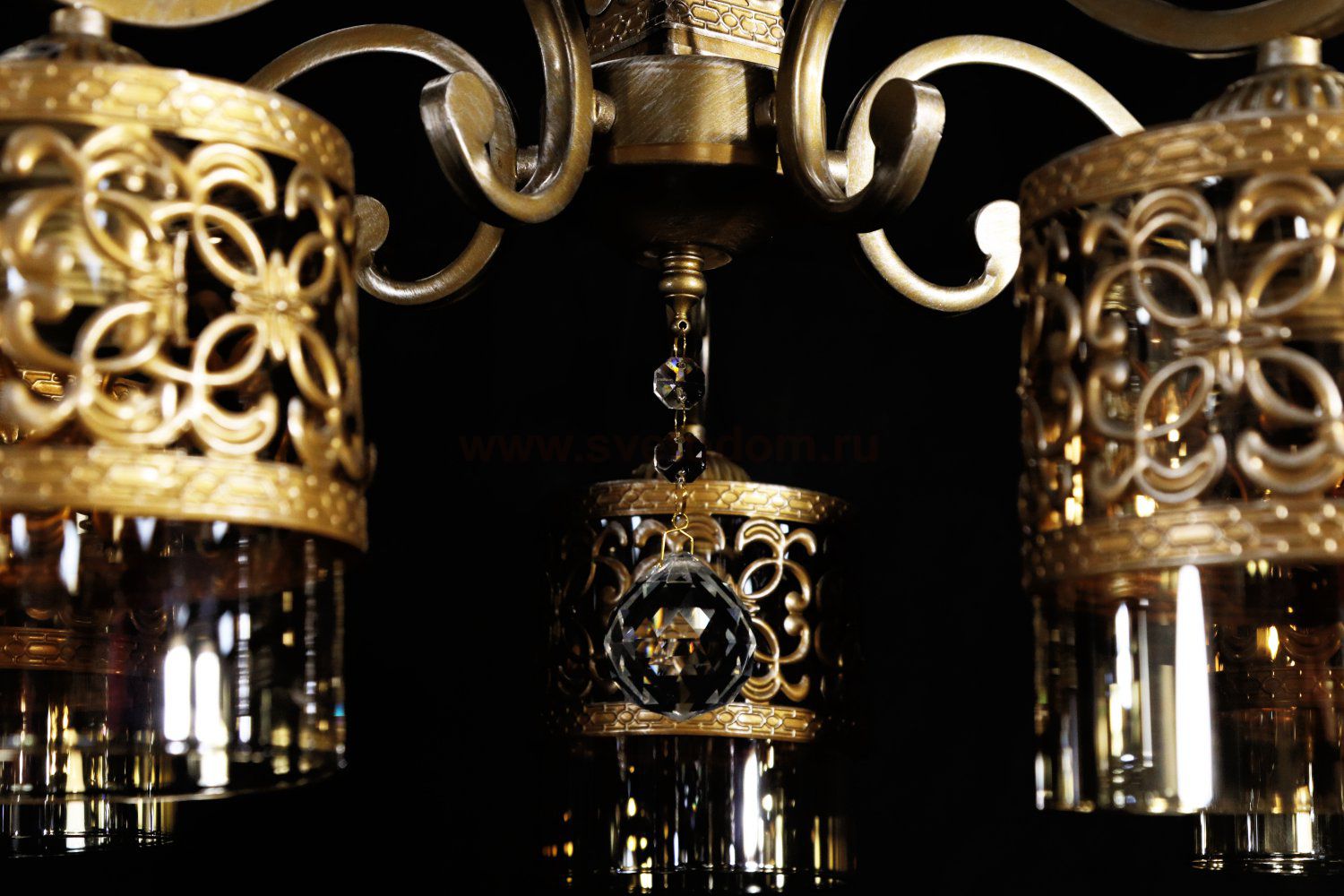 Люстра потолочная Lumion 3286/5C ZARLINA