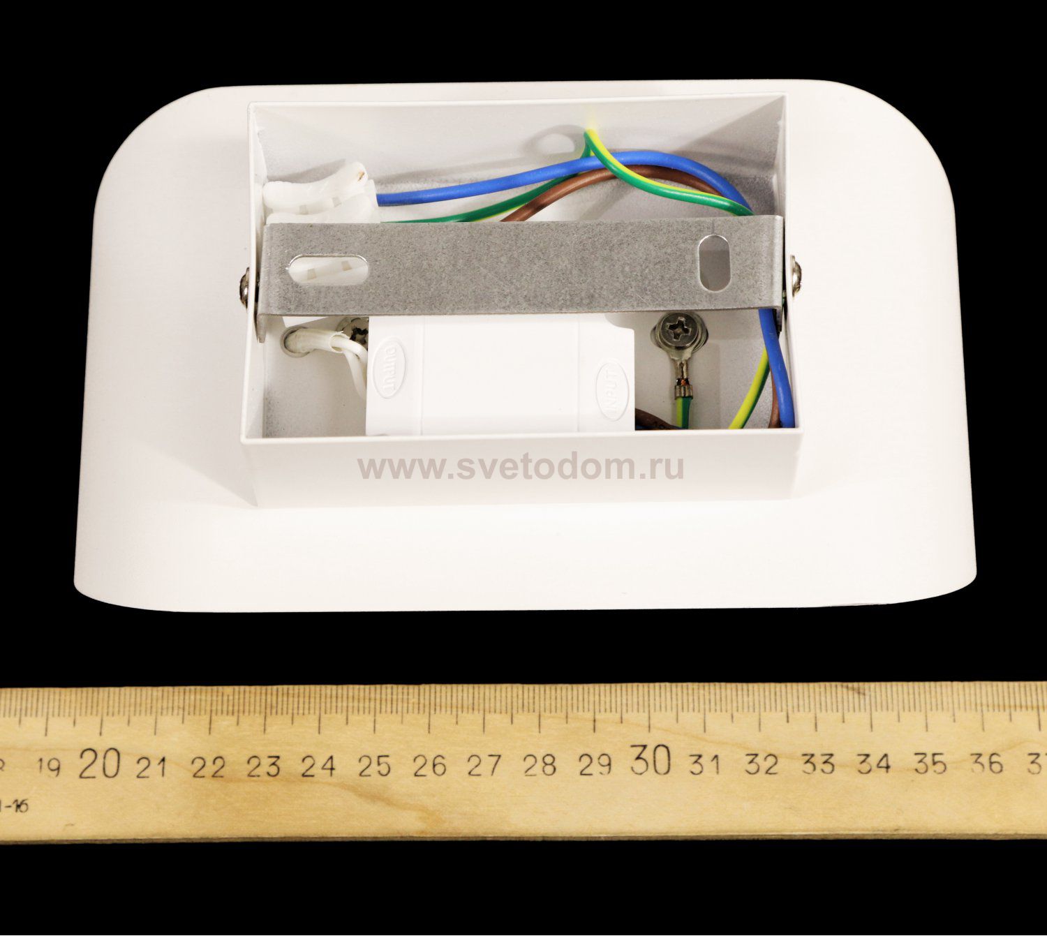 Светильник настенный Arte lamp A1428AP-1WH белый MANIGLIA