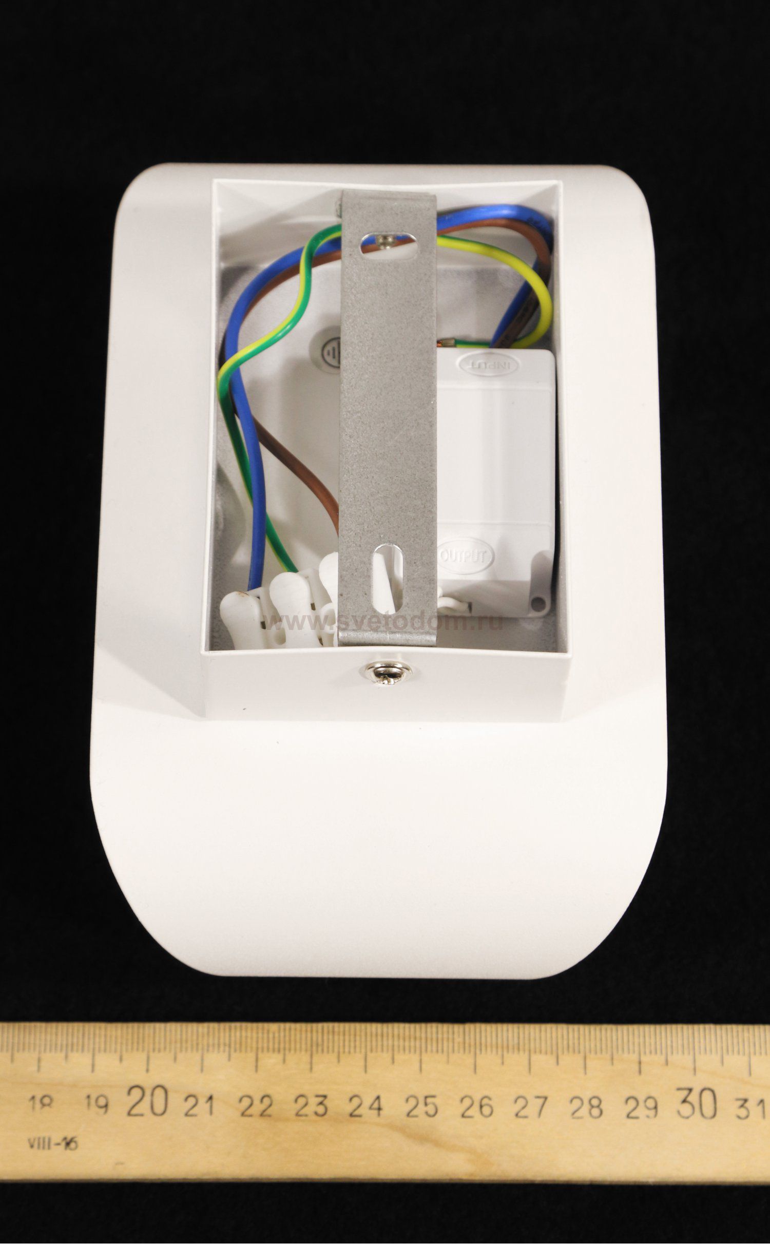 Светильник настенный Arte lamp A1428AP-1WH белый MANIGLIA