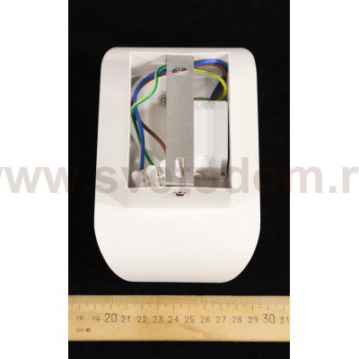 Светильник настенный Arte lamp A1428AP-1WH белый MANIGLIA